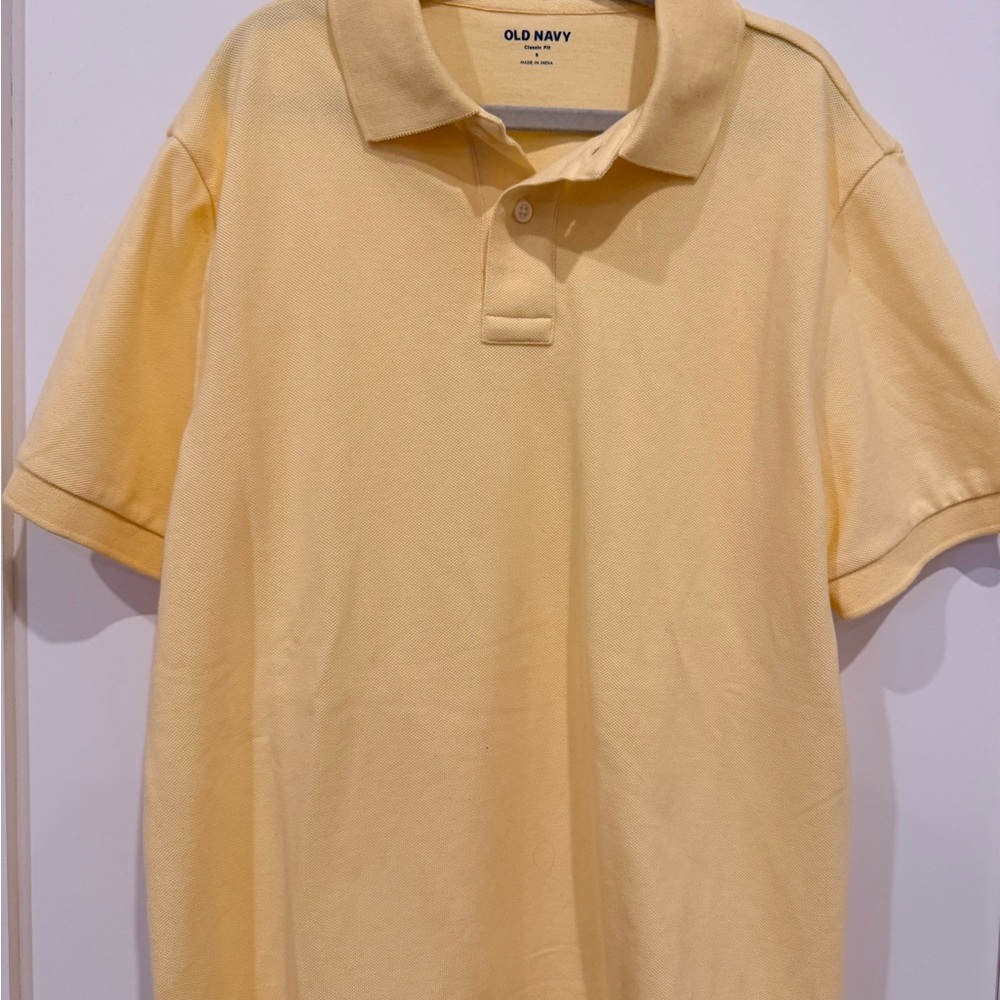 Old Navy Men's Pale Yellow Polo Shirt
